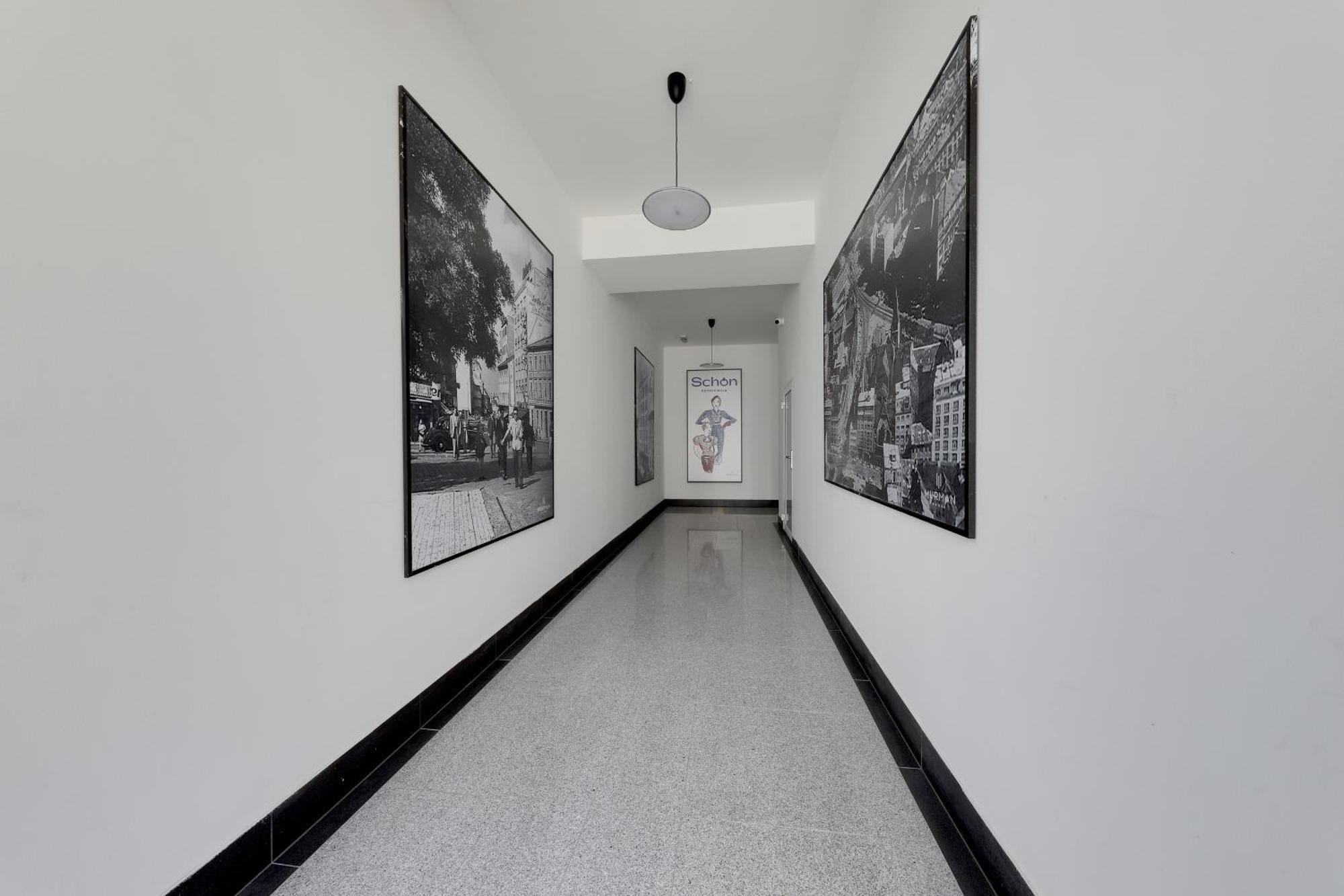 Shone Apartment Old Town 2 Bedroom Bratislava Exterior photo